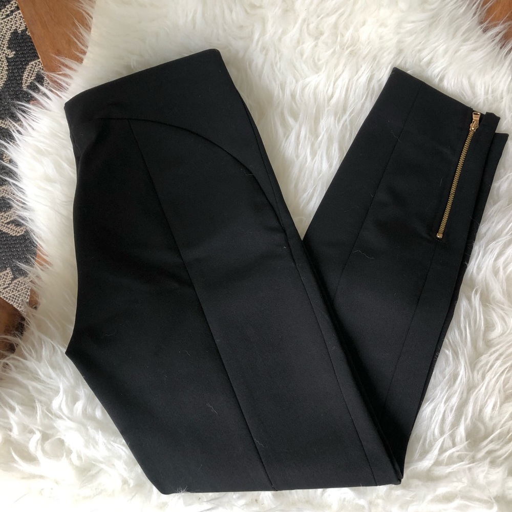 NWOT Loft tapered pants/slacks